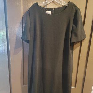Black Leslie Fay Dress size14 short sleeve zip bac